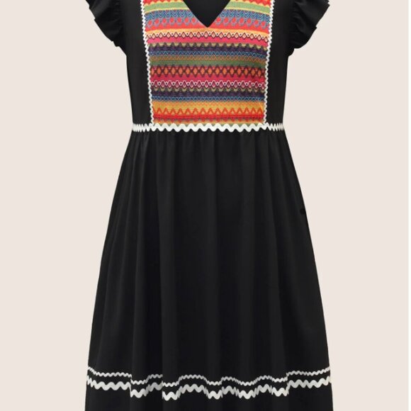 BloomChic Color Embroidered Patchwork Flounce Sleeve Dress - Picture 5 of 6